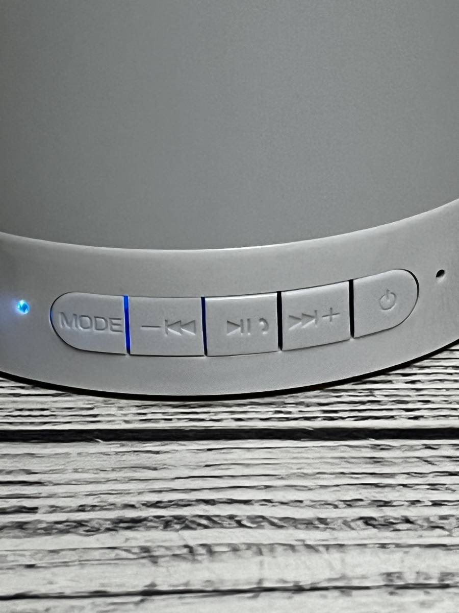 Bluetooth ワイヤレス スピーカー 6色 タッチセンサー式 LED 卓上ランプ 夜間ライト USB充電式 照度調節＆交替点灯 室内用 (未使用品)_画像6