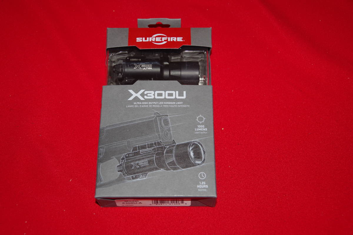未使用!実物!1000ルーメン!シュアファイア【SUREFIRE X300U-A
