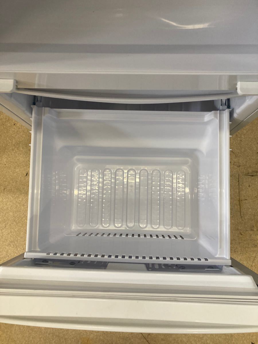 【プーさん専用】SHARP 冷凍冷蔵庫 2ドア 137L SJ-D14B-W 2016年製