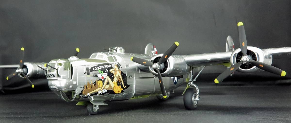 完成品 1/72 B-24Jリベレーター