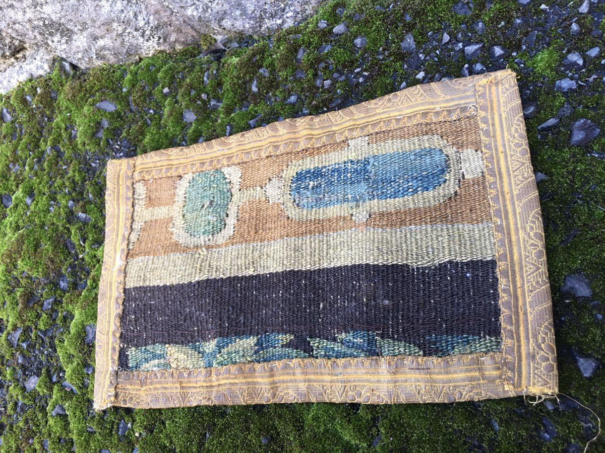 アンティーク イギリス ニードルワーク刺繍マット 水源 水と森と家と空