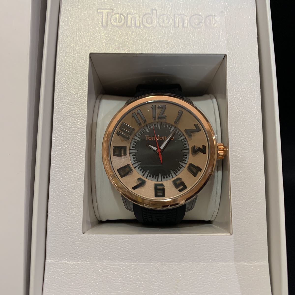 2202102 не использовался Tendence Tendence FLASH flash 2018 год модели TY532002 Gold наручные часы 