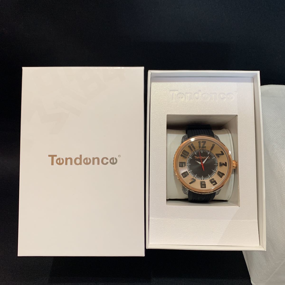 2202102 未使用　 Tendence テンデンス　FLASH フラッシュ　2018年　モデル　TY532002 ゴールド　腕時計