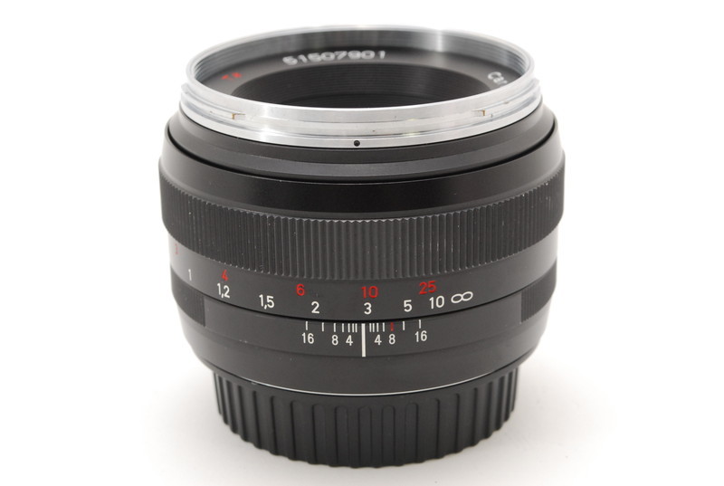 美品 Carl Zeiss カールツァイス Planar T* 50mm F1.4 ZE MF レンズ