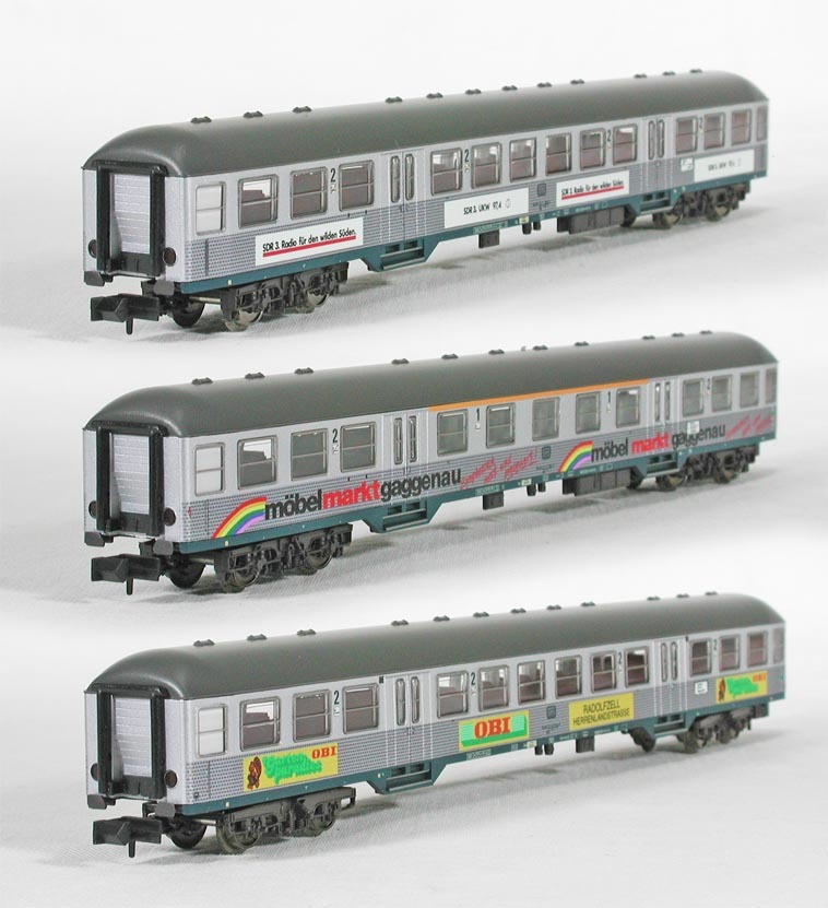 人気カラーの MINITRIX #18213 DB(旧西ドイツ国鉄) n-Wagen 広告 外国車輌