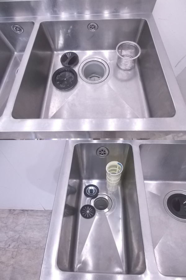 厨房 ステンレス BG付2槽シンク 900×600×850 業務用2層流し台 厨房 ステンレス BG付2槽シンク 900×600×850 業務用2層流し台