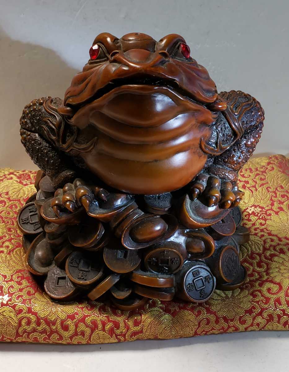 Yahoo!オークション - 三脚蟾蜍 銭蛙 天然石 3.8kg 豪華西陣織 Yahoo!オークション - 三脚蟾蜍 銭蛙 天然石 3.8kg 豪華西陣織