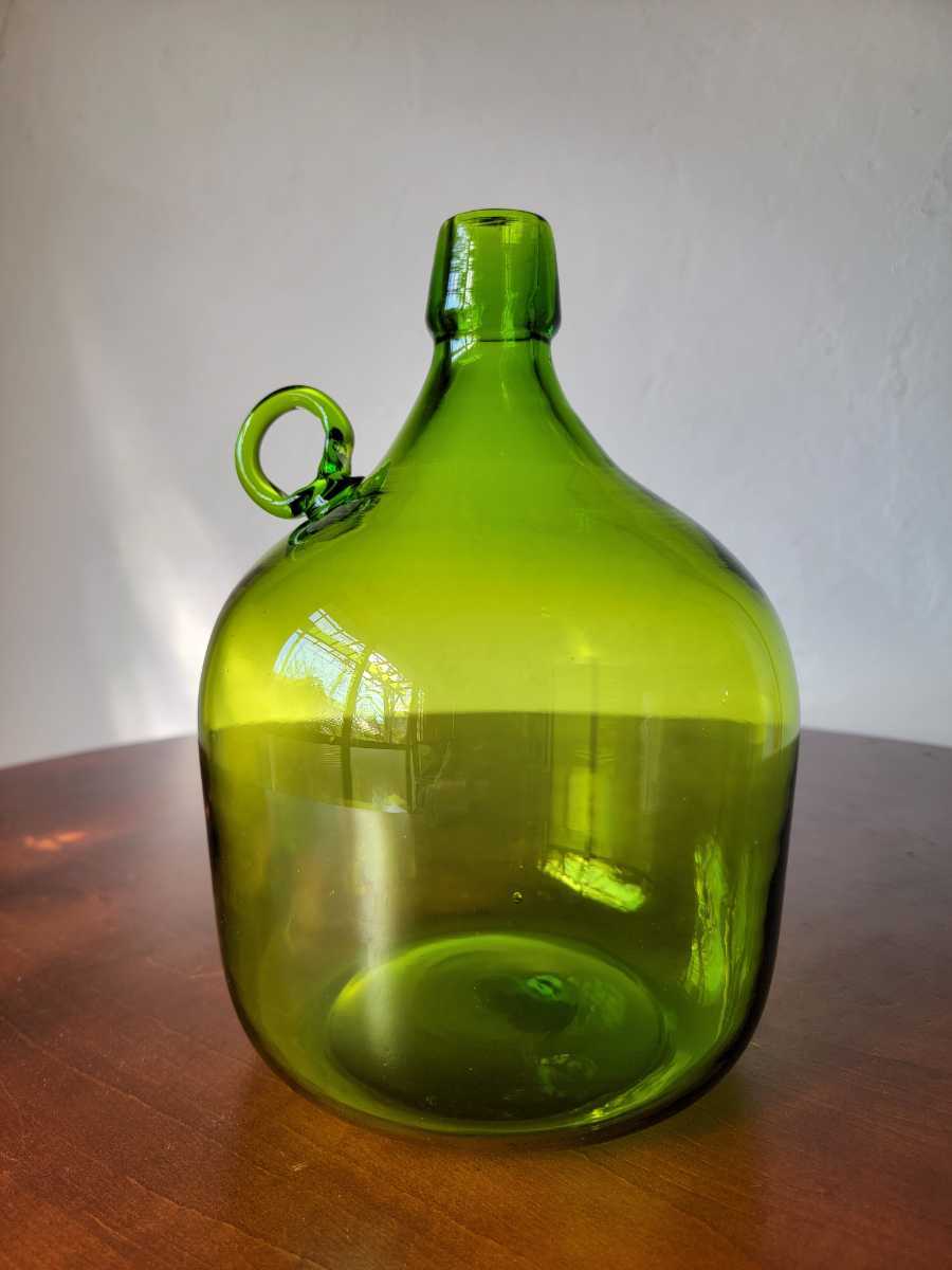 昭和レトロ アンティーク 古い 緑 グリーン ガラス瓶 ボトル瓶 デミ 