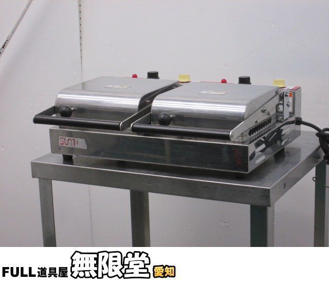 サマーセール35%オフ 美品ホットサンドメーカー2連式サンテックPC-20