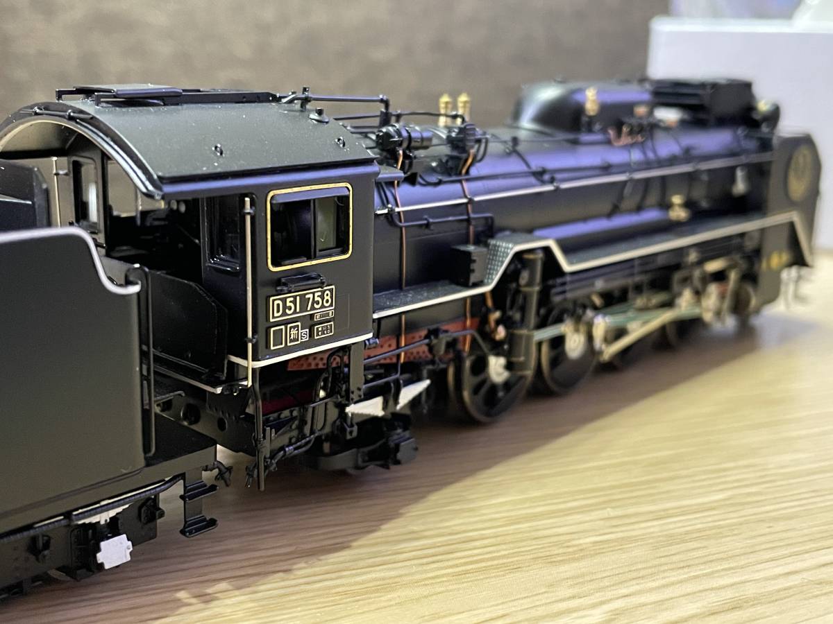 Yahoo!オークション - HO 天賞堂 D51 758号機 お召仕様 Crown Yahoo!オークション - HO 天賞堂 D51 758号機 お召仕様 Crown