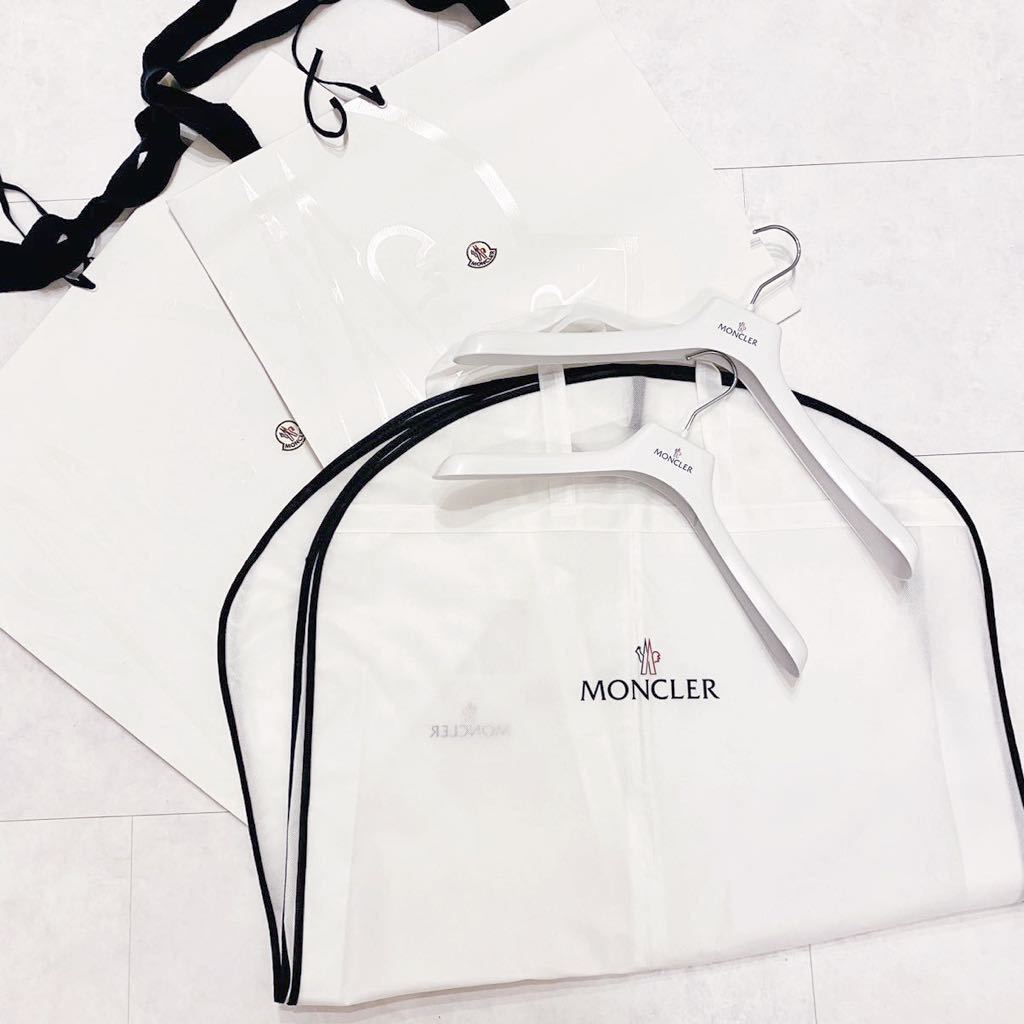 冬バーゲン☆特別送料無料!】 モンクレール MONCLER ガーメント 2枚