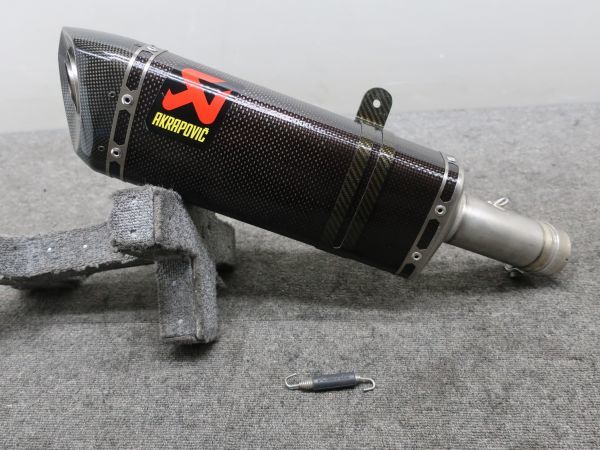 アクラポビッチ スリップオンライン カーボン Ninja 250 400 マフラー