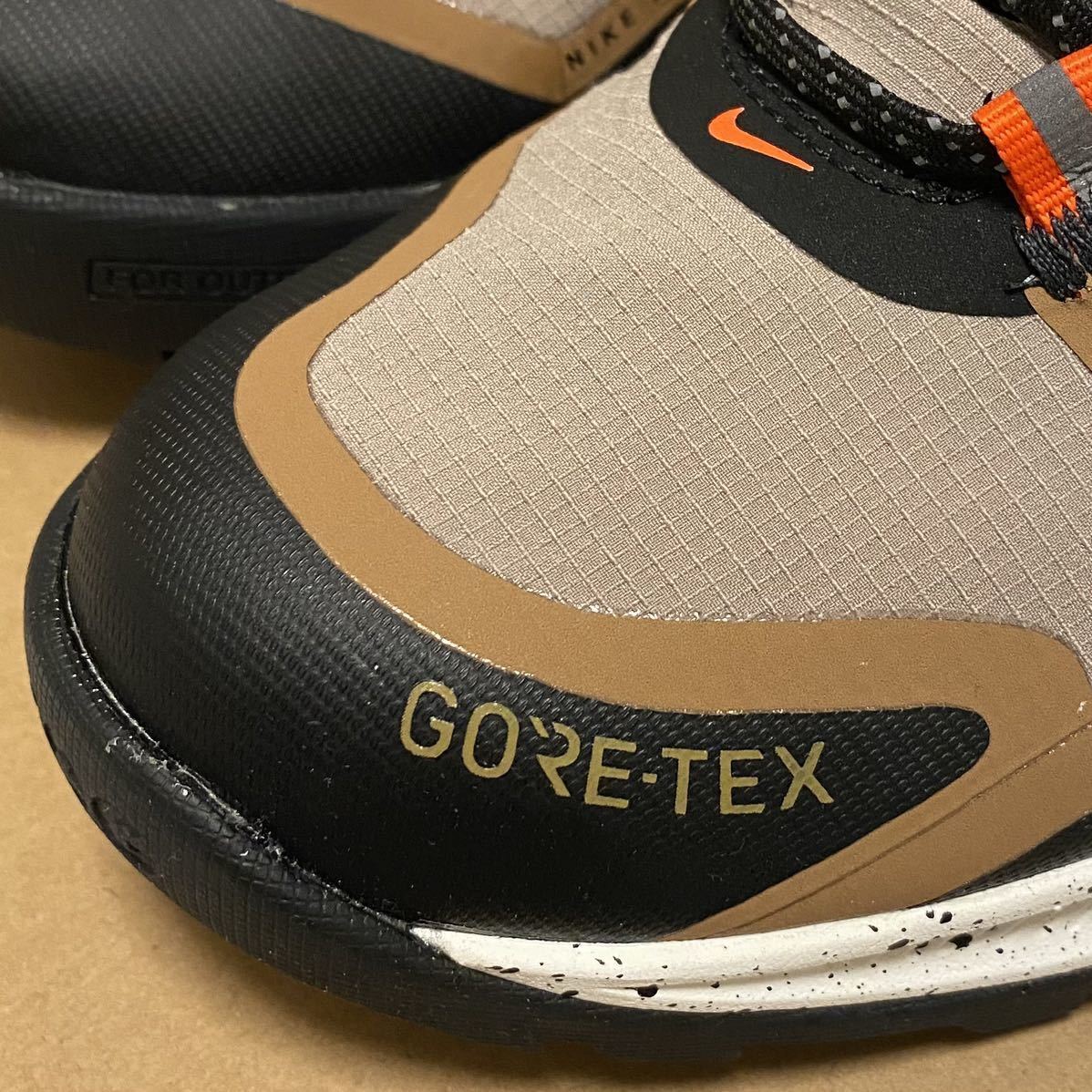 未使用 NIKE ナイキ ACG AIR NASU GORE-TEX エアナス カーキ/ベージュ