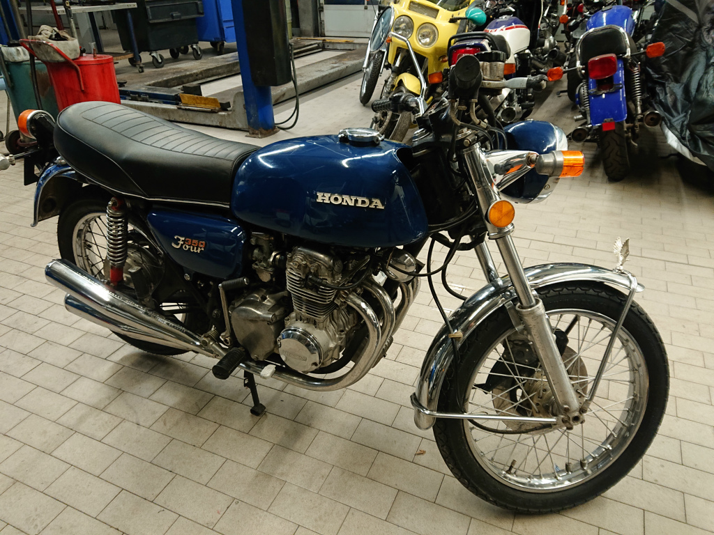 Honda CB 350 Four Blau　オリジナル