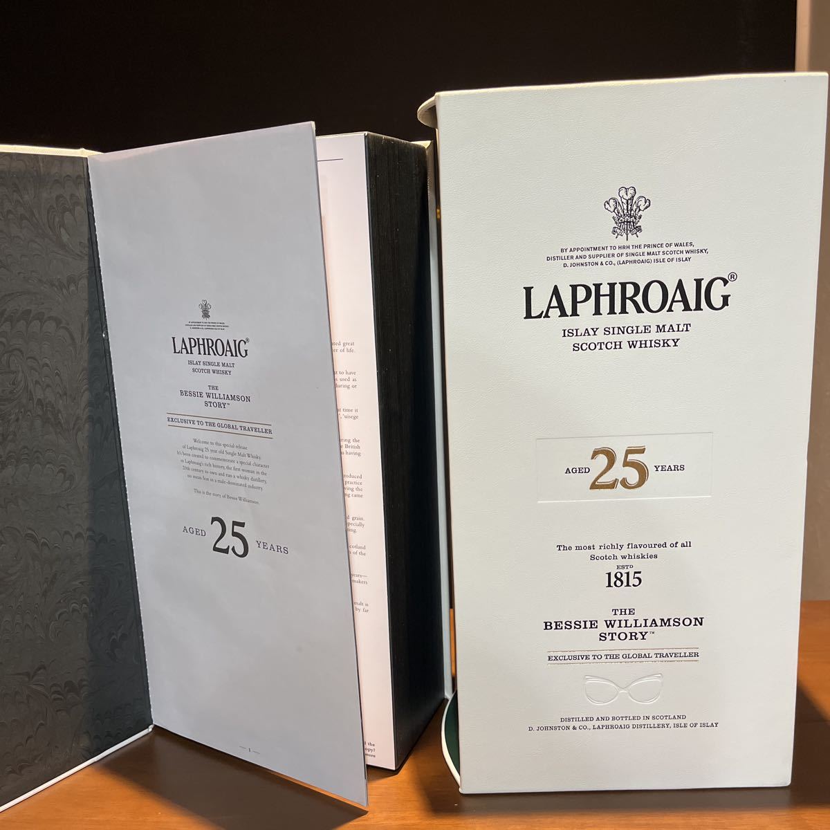 ラフロイグ 25年 ベッシー ウィリアムソン ストーリー 並行品 43度