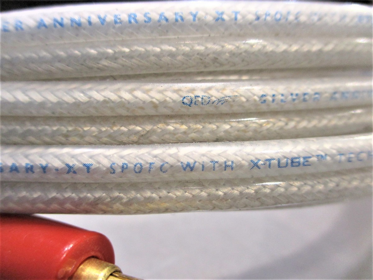 スピーカーケーブル QED:SILVER ANNIVERSARY-XT 約4.8m×2 スピーカーケーブル QED:SILVER ANNIVERSARY-XT 約4.8m×2