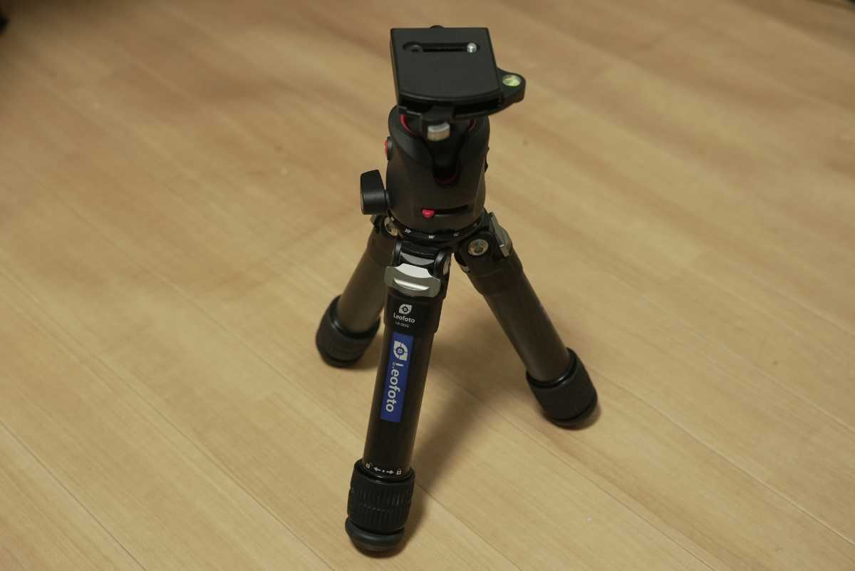 レオフォト ヤフオク! ローアングル三脚 LS-362C ＋ Manfrotto