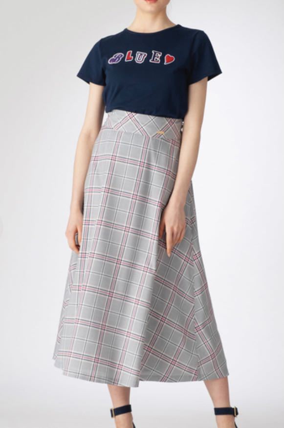 新品タグ付きBLUE LABEL CRESTBRIDGEチェックポプリンスカート【サイズ