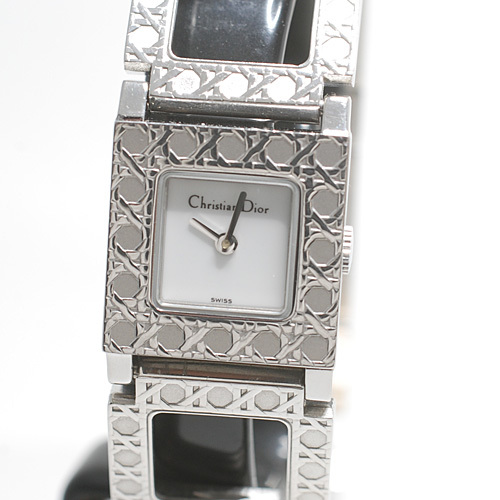 安い クリスチャン ディオール ラ パリジェンヌ レディース 腕時計 動作確認済み ホワイト文字盤 8602 シルバーカラー D60-109 65％以上節約