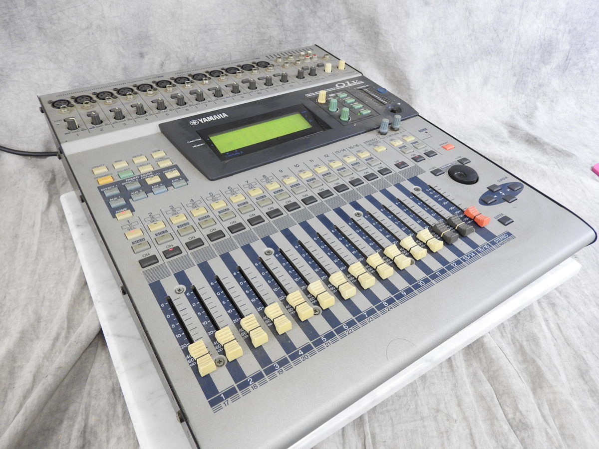 デジタルミキサー YAMAHA 01V | www.jarussi.com.br