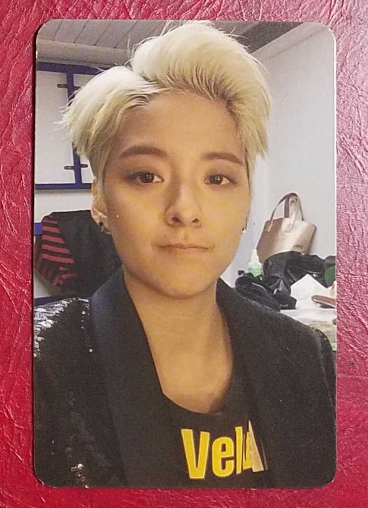アンバー・リュー Beautiful トレカ Amber Liu トレーディングカード 即決 フォトカード エンバ f(x) エフエックス リュウ 1st Mini Album