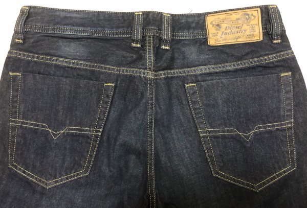 未使用品 DIESEL ディーゼル VIKER WASH 0RML0 ダメージ加工 ジーンズ　デニムパンツ W31　メンズ_画像4