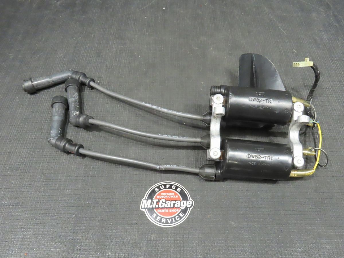 1982年 CBX550F PC04 逆車 イグニッションコイル【060】 CBX550F-D-038(検 CBX400F