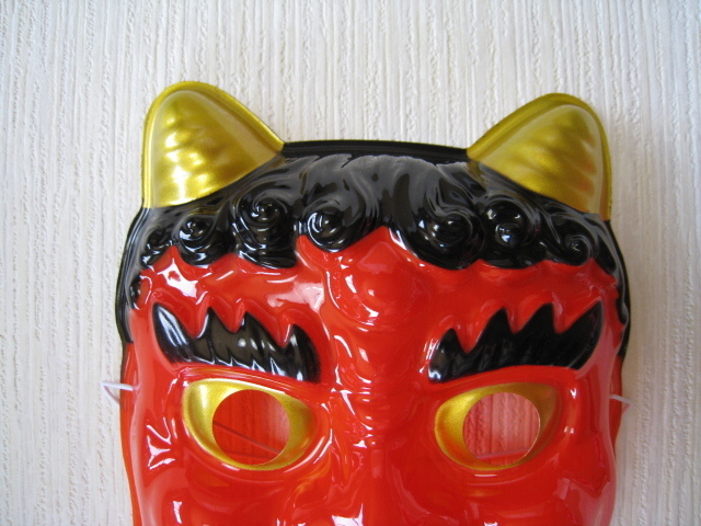  mask oni. red .. minute plastic party festival .... day 