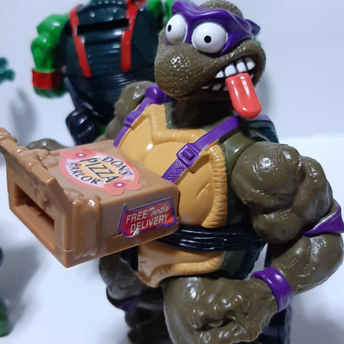即決 タートルズ ピザトッシン フィギュア ラファエロ ドナテロ 即決 タートルズ ピザトッシン フィギュア ラファエロ ドナテロ