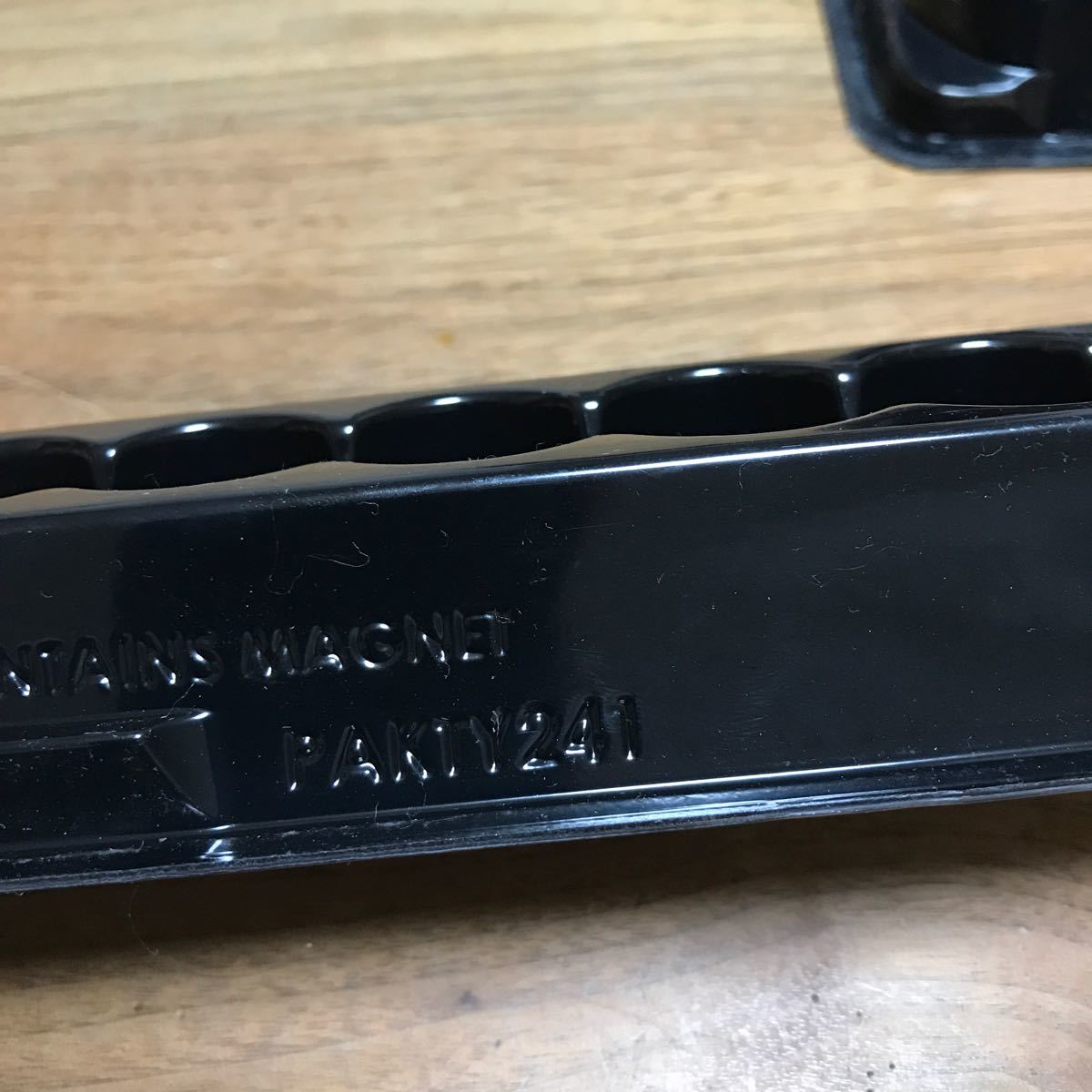 スナップオンマグネットソケットケース 8/3ソケット用 ディープ スナップオンマグネットソケットケース 8/3ソケット用 ディープ