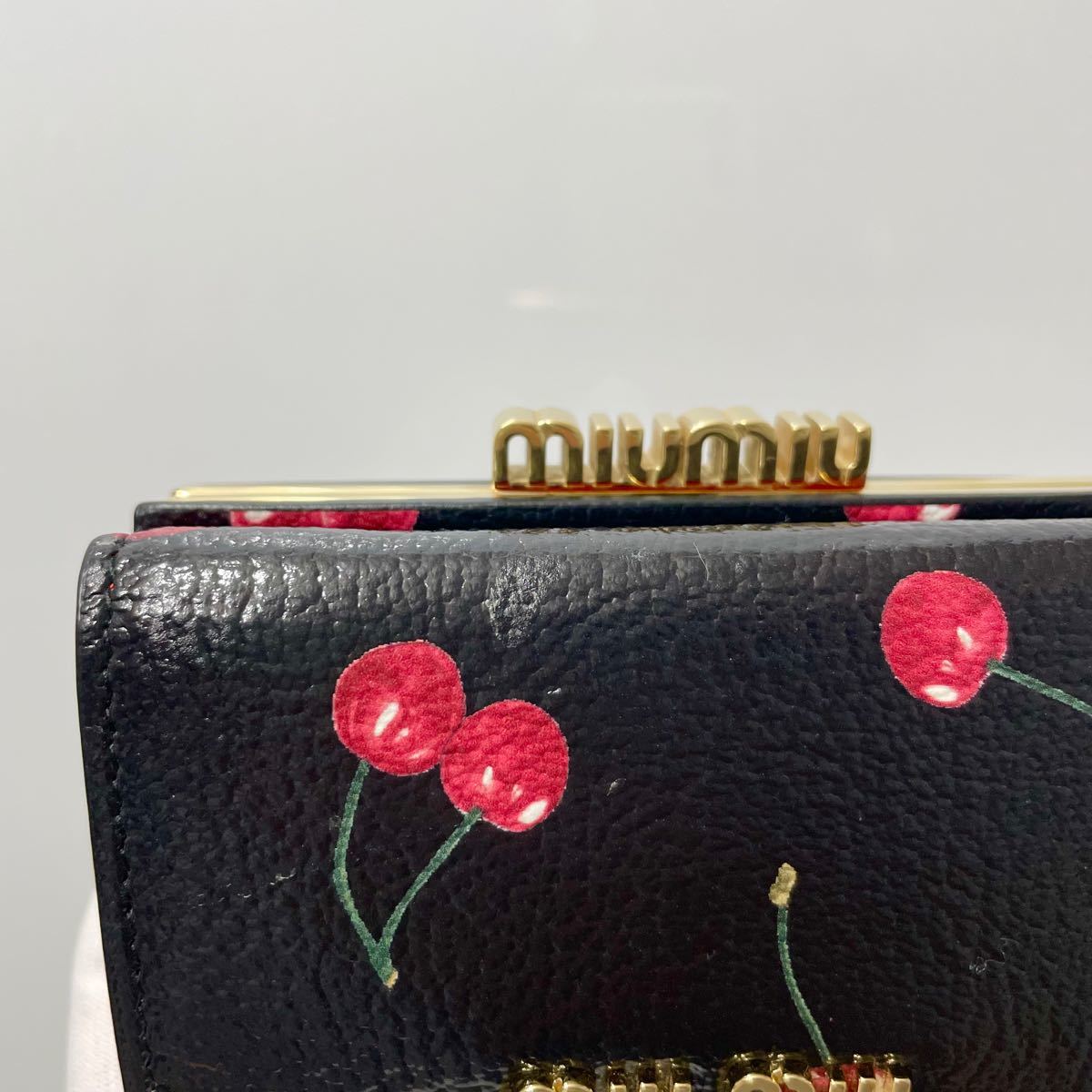 miumiu(ミュウミュウ) チェリー さくらんぼ 折り財布（¥50,000