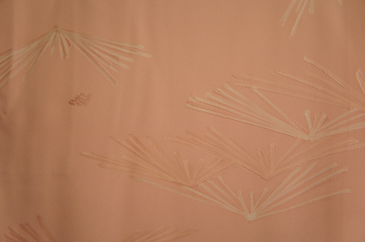 正絹うすピンク色地松葉模様袷小紋[K12751]_画像3