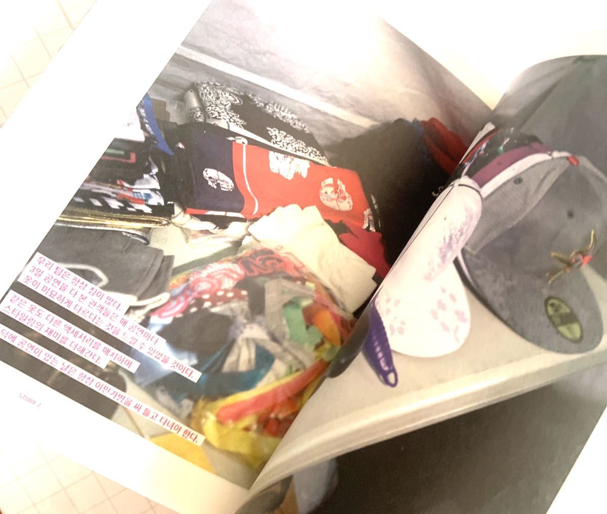 KPOP BIGBANG 2009 BIGSHOW BOOK D-LITE G-DORAGON MAKINGSTORY SHOW,ANOTHER SOL T.O.P V.I グッズ ビッグバン 貴重 韓国 大人気! SHOW,ANOTHER KPOP BIGBANG 2009 BIGSHOW BOOK D-LITE G-DORAGON MAKINGSTORY SHOW,ANOTHER SOL T.O.P V.I グッズ ビッグバン 貴重 韓国 大人気! SHOW,ANOTHER