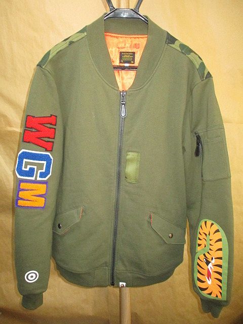 APE エイプ 1stカモ 猿迷彩 CAMO SHARK SWEAT MA-1 シャーク ボンバー