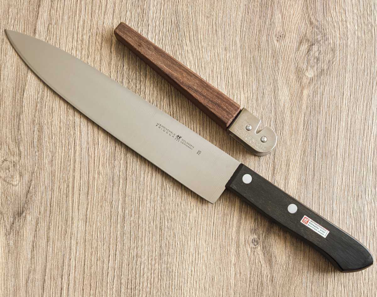ヘンケルス　ドイツ製　牛刀&シャープナ　zwilling ツヴィリング 牛刀
