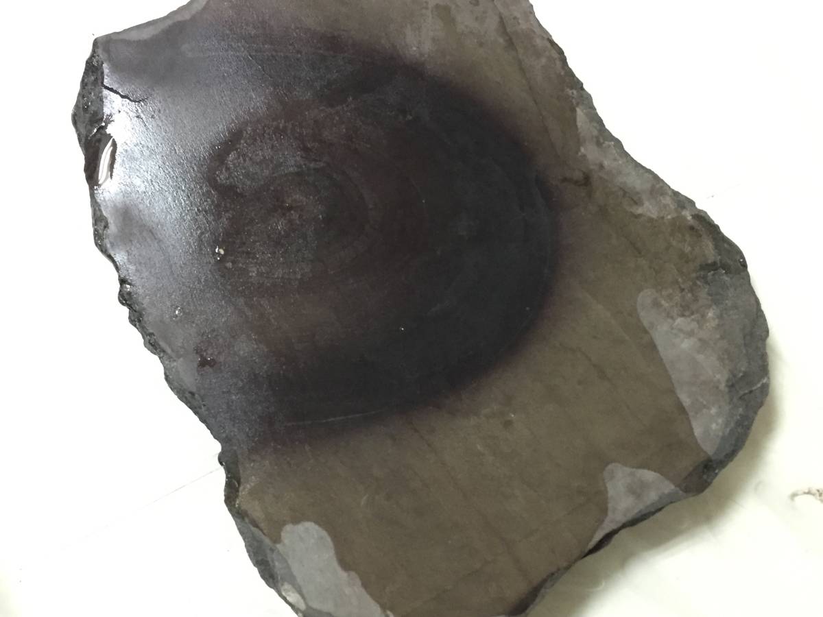 中国古硯旧家蔵出し松赤紫色古端渓眼桃河緑石硯澄泥硯端渓硯歙州硯老坑 買い販売店 古歙州 硯 書