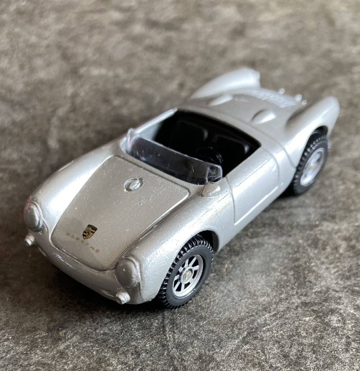 Maisto Maisto minicar 1/64 about Porsche 550 A Spider free shipping 