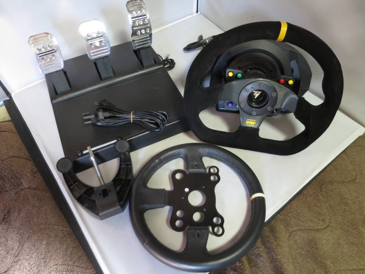 Thrustmaster スラストマスター TX Racing Wheel Ferrari 458 Italia Edition OMP ステアリング　_画像1