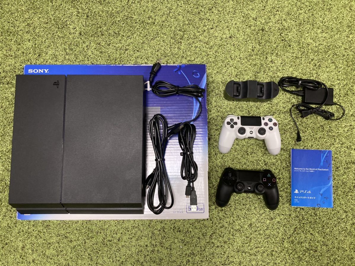 PlayStation 4 ジェット・ブラック (CUH-1200AB01)【送料無料】PS4