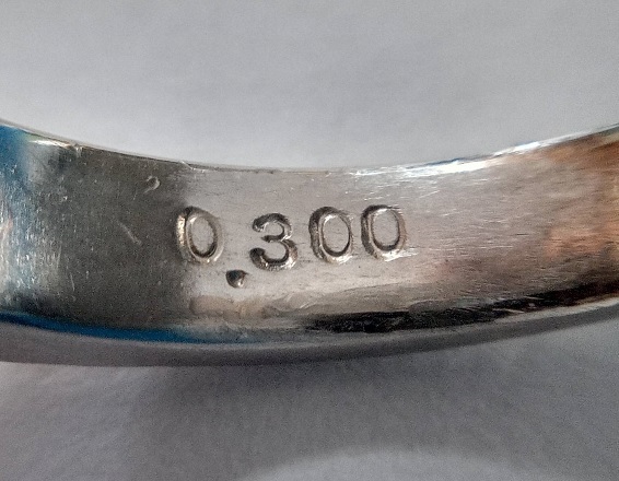 Pt900 プラチナ　6.1g　ダイヤ 0.300ct (プリンセスカット)　リング　9号_画像5