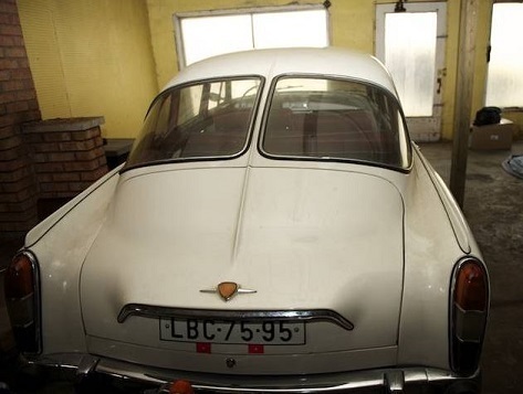 1/43 タトラ 白 ホワイト Tatra 603 white 1969 Abrex 梱包サイズ60_画像3