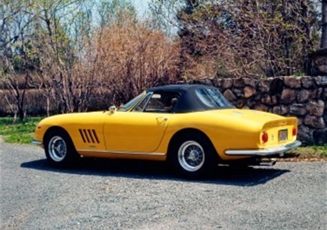 1/18 フェラーリー GTB 黄色 イエロー スパイダー Ferrari 275 GTB/4 NART Spider 1967 yellow Softtop liegt One KK-Scale 梱包サイズ80_画像3