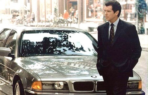 1/36 BMW 750iL E38 James Bond 007 Tomorrow Never Dies 1:36 Corg ジェームズボンド 新品 梱包サイズ60_画像3