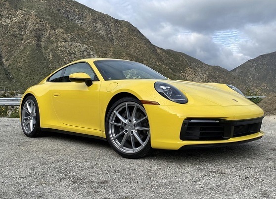 1/24 ポルシェ 黄色 イエロー Porsche 911 Carrera 4S 1;24 yellow Welly 梱包サイズ60_画像2