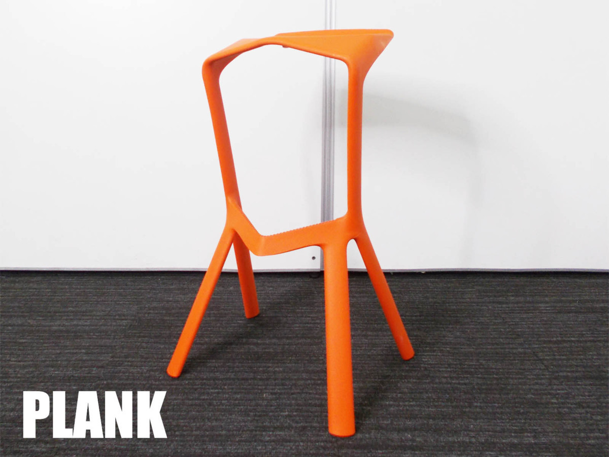 Plank/プランク■MIURA stool/ミウラ スツール■コンスタンチン・グルチッチ■レッド■北欧