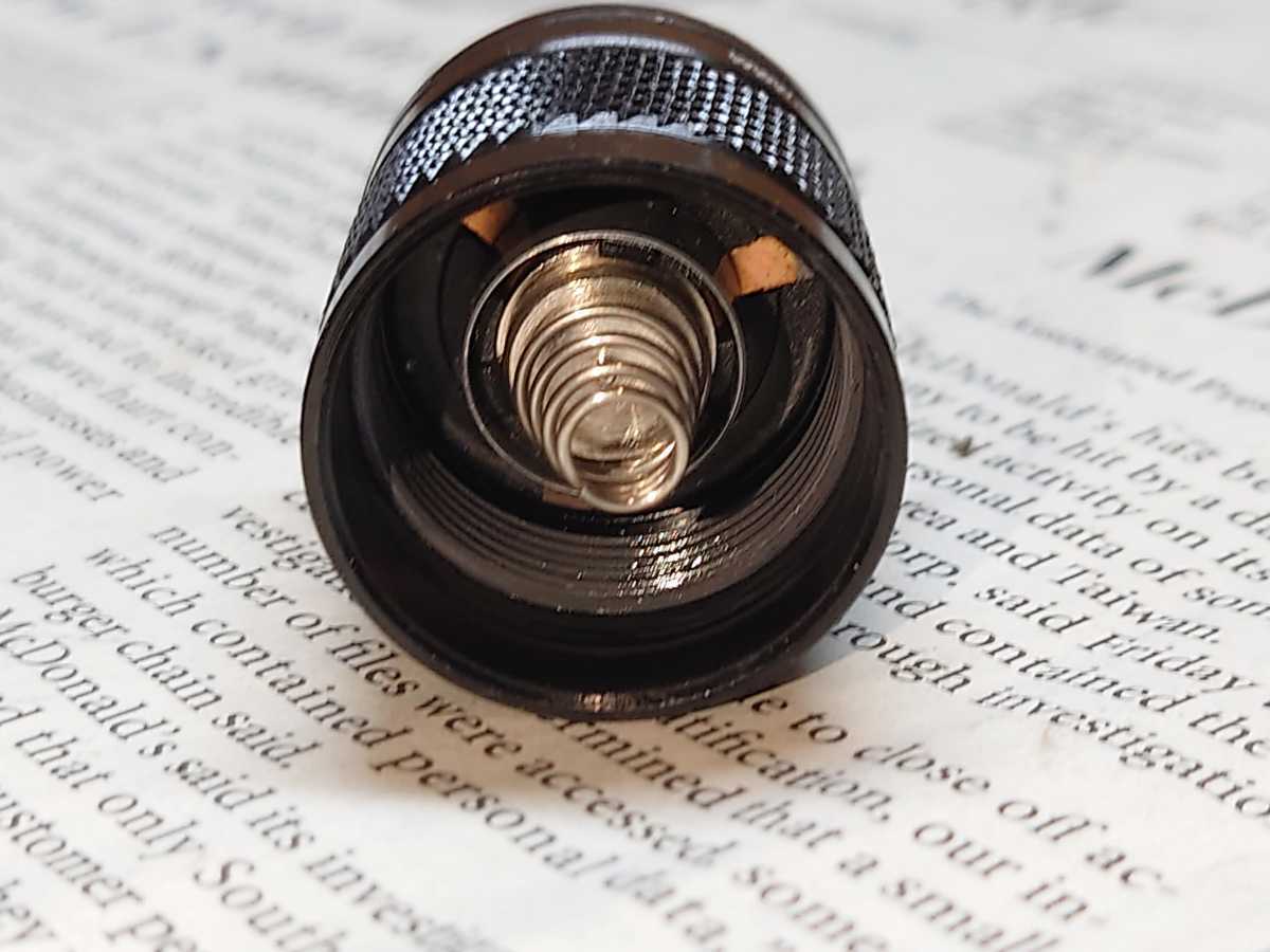 Yahoo!オークション - SUREFIRE Z59 艶有りBK クリックオン Yahoo!オークション - SUREFIRE Z59 艶有りBK クリックオン