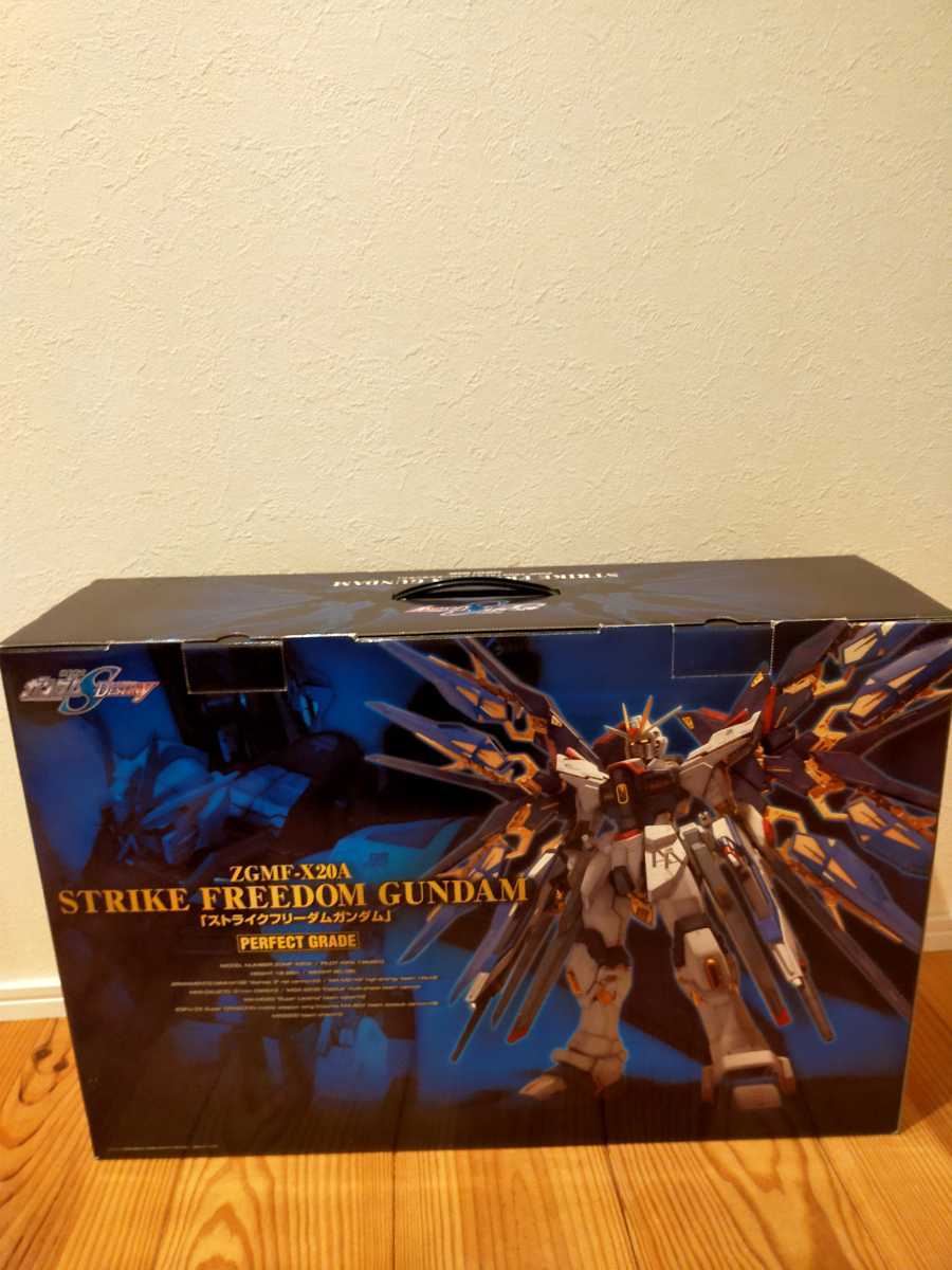 PG ストライクフリーダムガンダム 組立品 素組 無塗装 的詳細資料