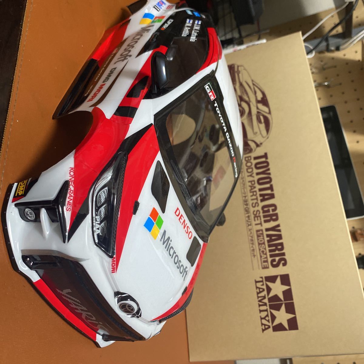 Yahoo!オークション - タミヤ 塗装済 TOYOTA GR YARIS Yahoo!オークション - タミヤ 塗装済 TOYOTA GR YARIS