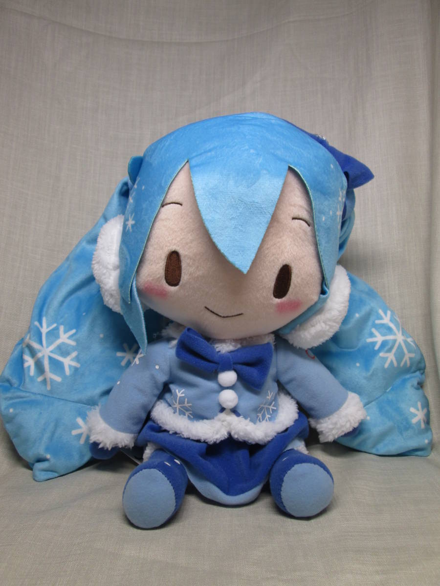 初音ミク】スペシャルふわふわぬいぐるみ雪ミク2010 初音ミク】スペシャルふわふわぬいぐるみ雪ミク2010