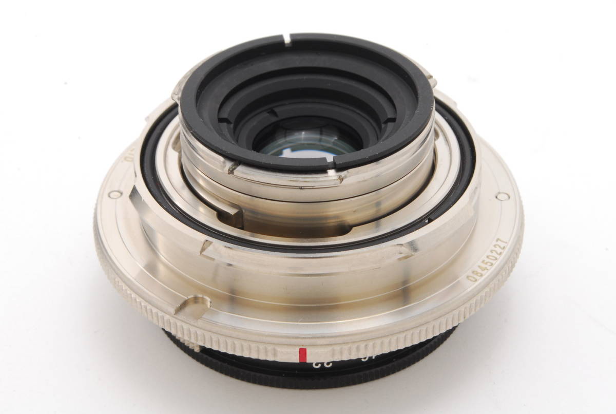 ■新品級■ フォクトレンダー VoightLander HELIAR 40mm F2.8 沈胴 for VM-E Close Focus Adapter #M02754M04679_画像4